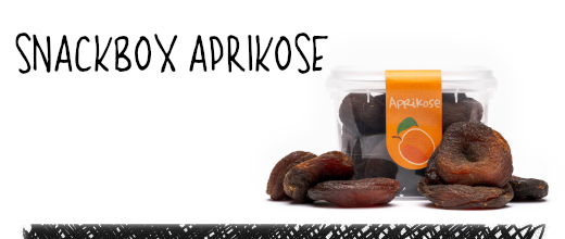 Die perfekte Snackbox für Aprkosen Liebhaber. Die Aprikosen stammen aus der Türkei, sind schwefelfrei und enthalten natürlichen Zucker.

Durchschnittliche Nährwerte für 100g:

Energie 1009 kJ (241 kcal), Fett 1g, Kohlenhydrate 63g und davon Zucker 5.4g, Eiweiss 3g.
