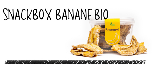 Die perfekte Snackbox für Bananen Liebhaber. Wir verwenden ausschliesslich biologische Bananen, welche aus Tansania stammen. Die Bananen sind schwefelfrei und enthalten natürlichen Zucker.

Durchschnittliche Nährwerte für 100g:
Energie 1436 kJ (343 kcal), Fett 2g, Kohlenhydrate 72g und davon Zucker 6.6g, Eiweiss 4g.

CH-BIO-038

